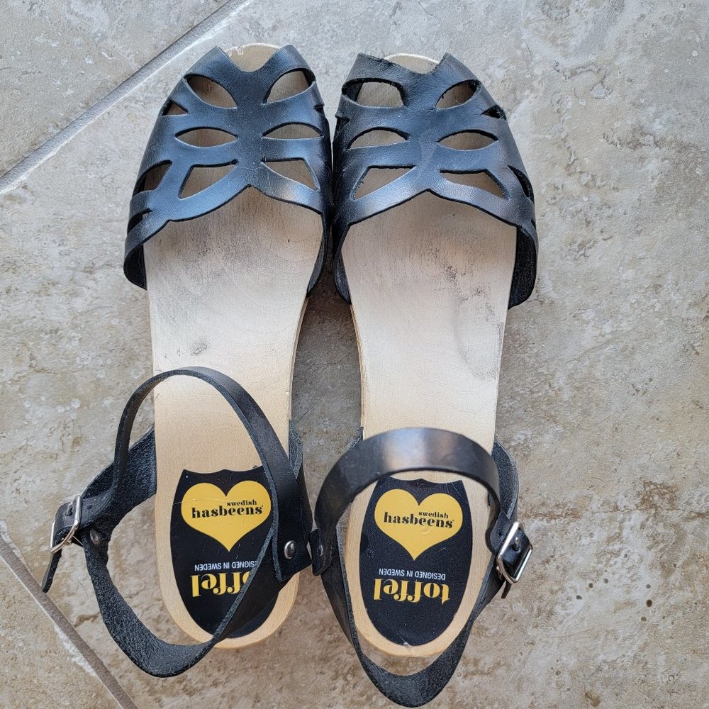 Swedish Hasbeens Women's Black Ornament Clog Sandal Size 40